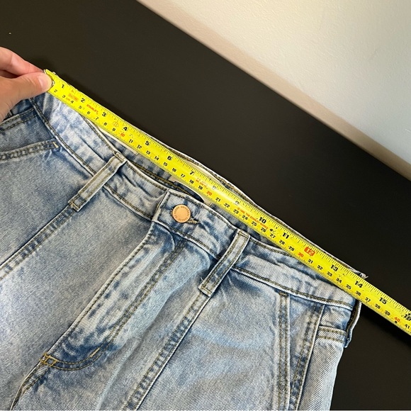 Universal Thread High Rise Slim Straight Utility Style Jean - Picture 10 of 12